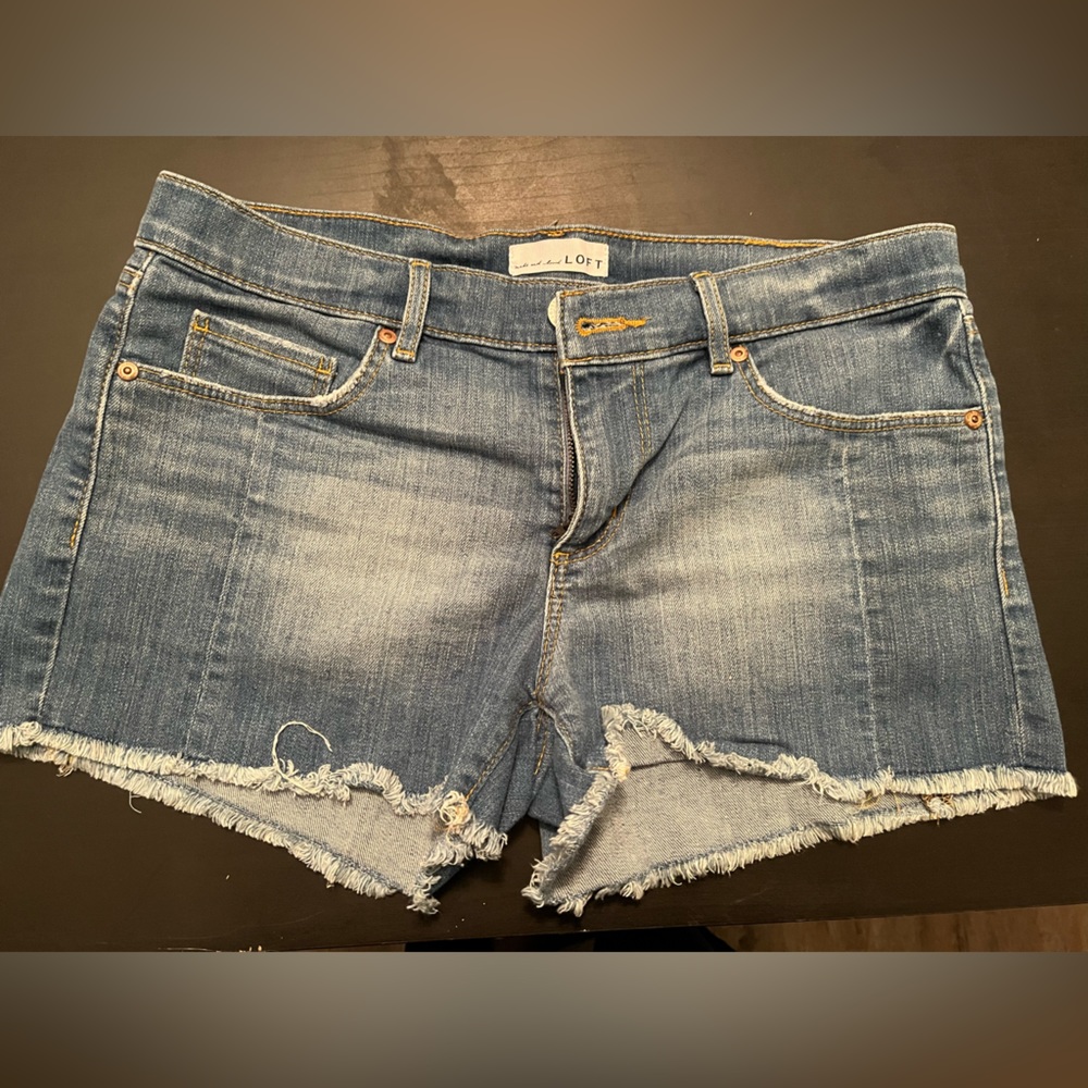 Ann Taylor Loft - Denim Shorts - Size 4 - Gently Used